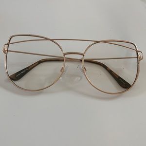 CLEAR & GOLD SUNGLASSES